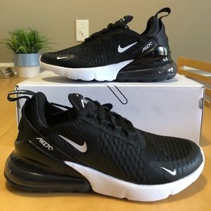 Nike Womens Air Max 270 Shoes Size 7.5